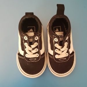Black Vans